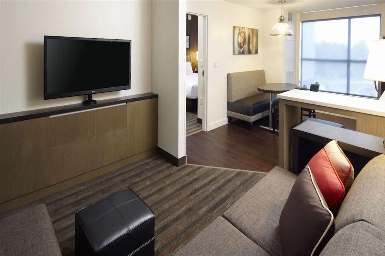 Hyatt House North Hills 3* Raleigh